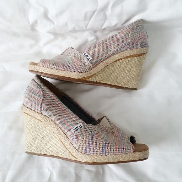 Toms Rainbow Stripe Wegde Peeptoe Shoe - Picture 5 of 12